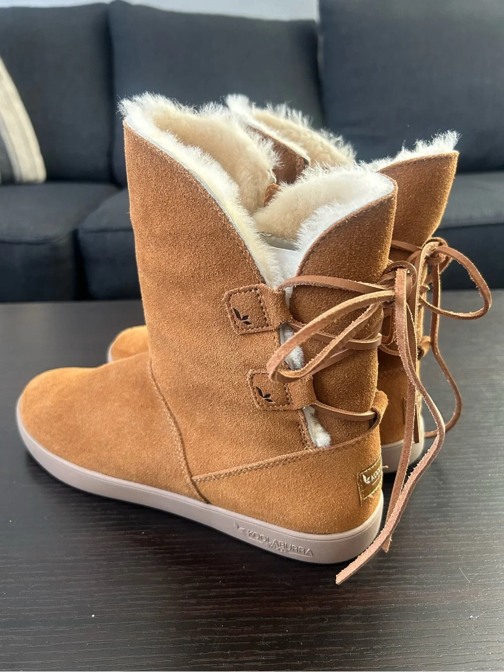 Kookaburra by Ugg shasi Suede Shearling-Lined Women's short Boots - Chestnut